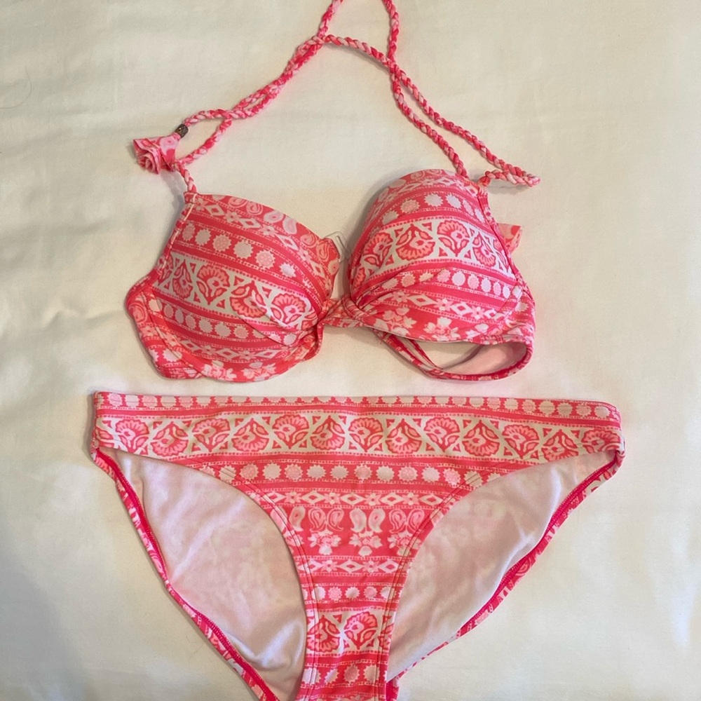 Old Navy underwire bikini